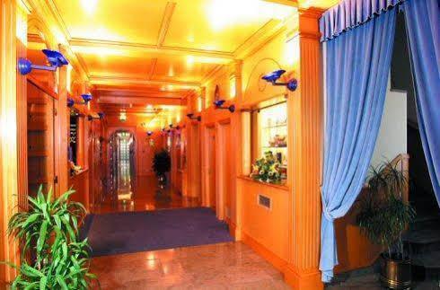 Hotel Garden Анцола-делл'Емілія Екстер'єр фото